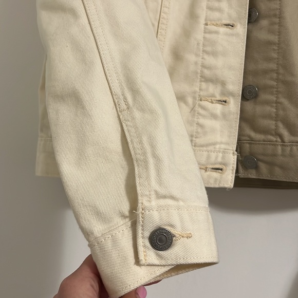 Levi’s Jacket - Picture 3 of 6